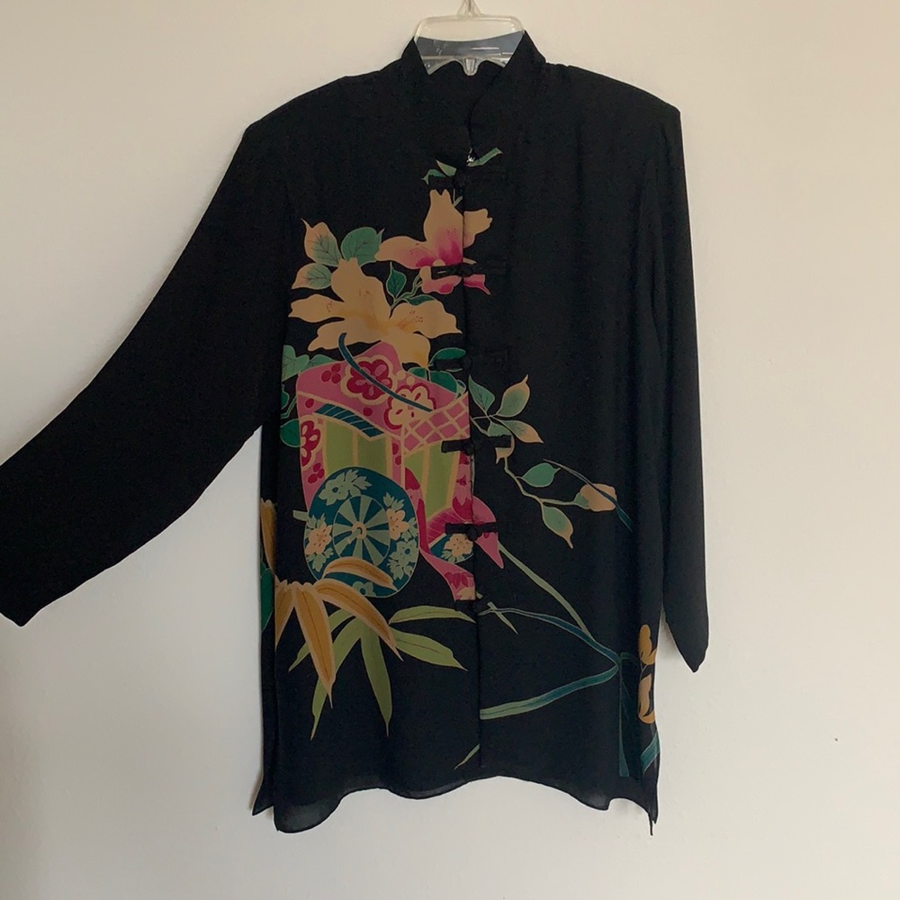 Anne Namba 100% silk knitted button blouse